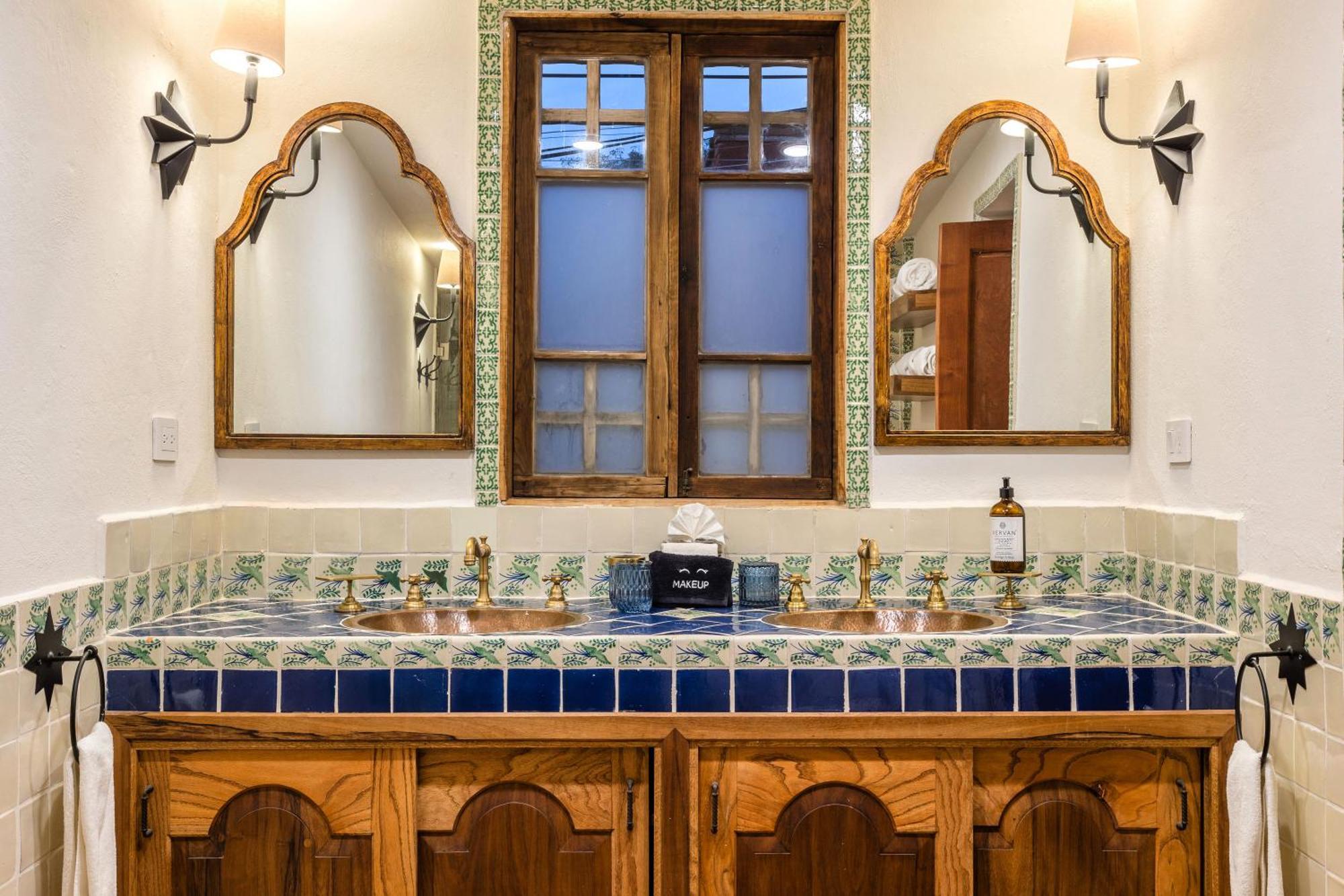 Casa Almira 5br Luxury With Pool, Hot Tub & Rooftop *