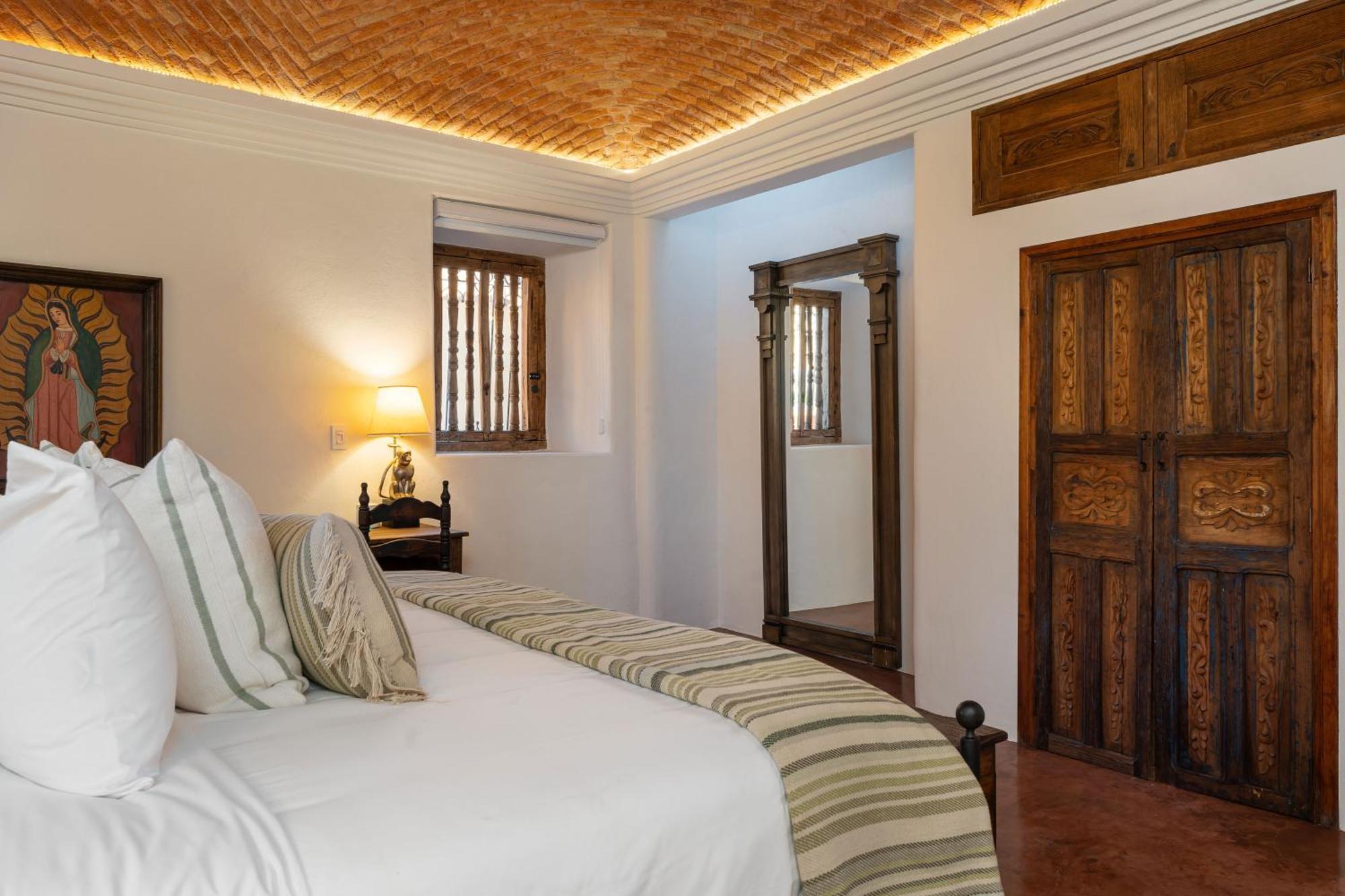 Сasa de vacaciones Casa Almira 5br Luxury With Pool, Hot Tub & Rooftop *