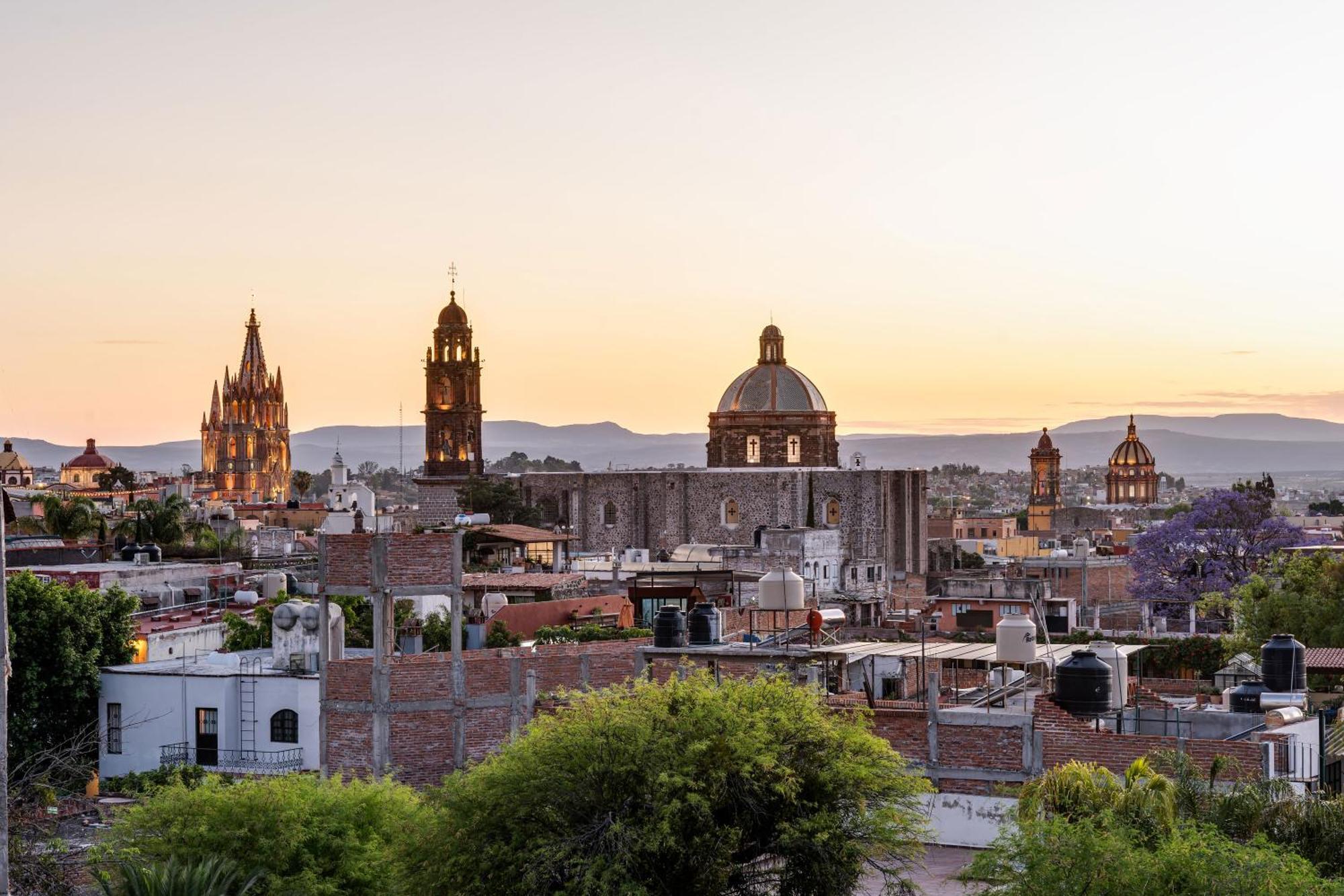 Casa Almira 5br Luxury With Pool, Hot Tub & Rooftop Сasa de vacaciones