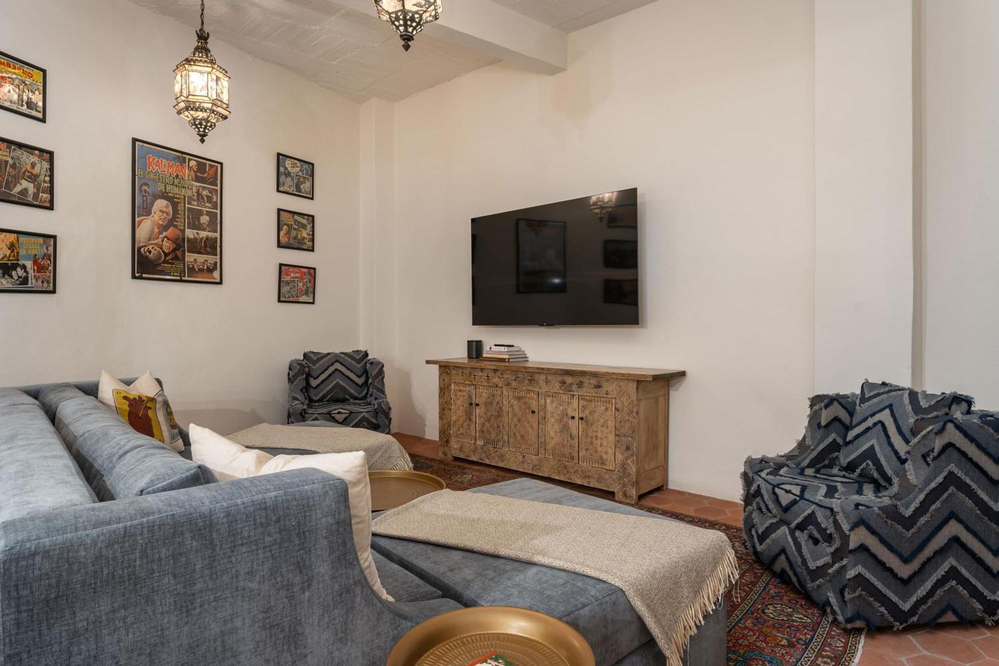 Casa Almira 5br Luxury With Pool, Hot Tub & Rooftop Сasa de vacaciones *