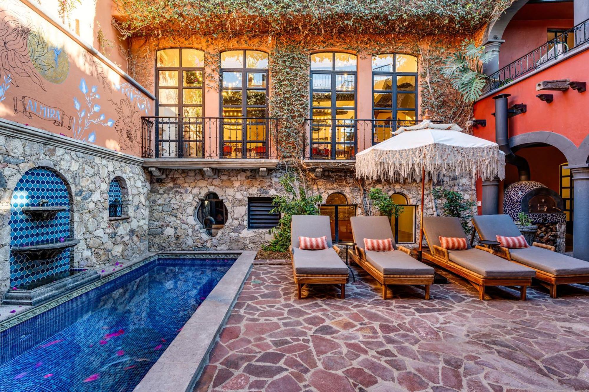 Casa Almira 5br Luxury With Pool, Hot Tub & Rooftop San Miguel de Allende